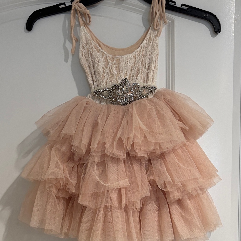 Couture Elegant Lace and Tulle Dress with Embellished Waist